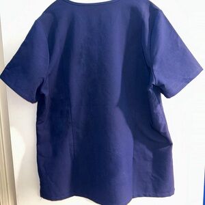 FIGS Scrubs One Pocket Top, Navy Blue (women’s) Size Large